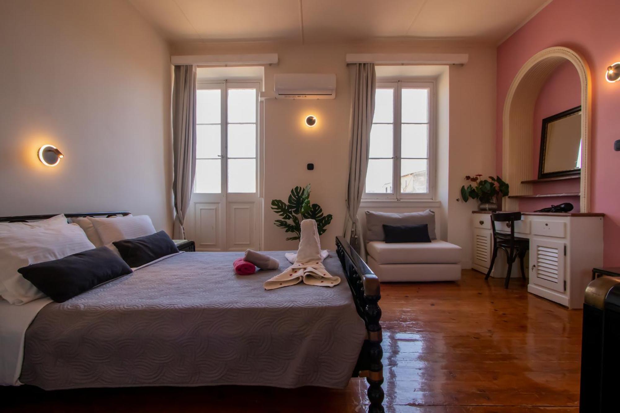 Elenis, In The Heart Of The Old Town Apartment Corfu  Exterior photo