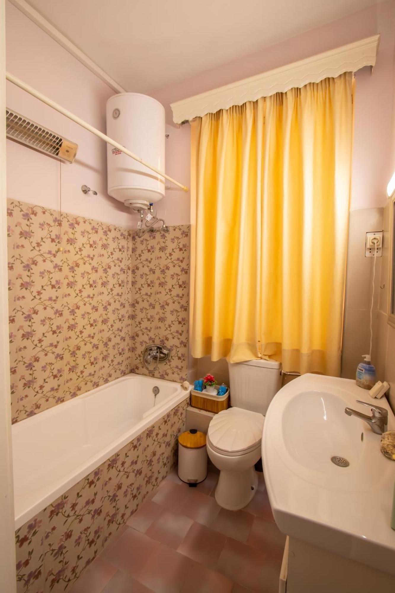 Elenis, In The Heart Of The Old Town Apartment Corfu  Exterior photo